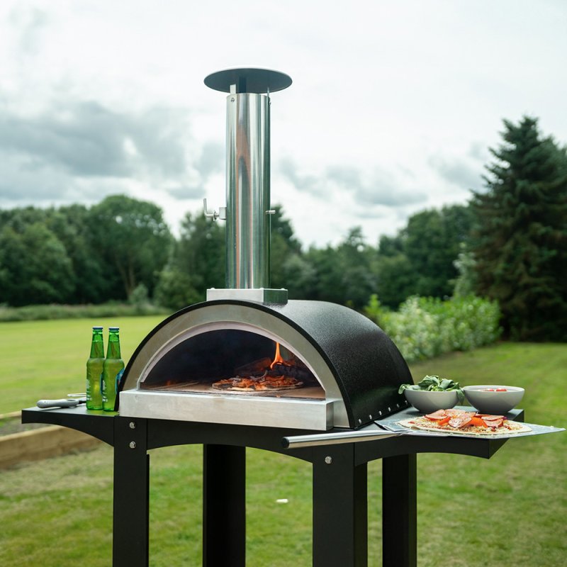 Extra Large Freestanding Wood-Fired Pizza Oven with Prep Stations, Peel, Stone, and Rain Cover, BBQ Grill Pizza Flavoured Wood Chips Applewood 1.4kg & Oak Wood Chips 1.4kg Bundle