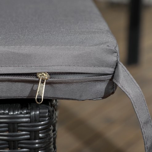 Outsunny 2 Pieces PE Rattan Garden Chairs with Cushion, Patio Wicker Dining Chairs with Backrest for Patio, Deck, Garden, Black