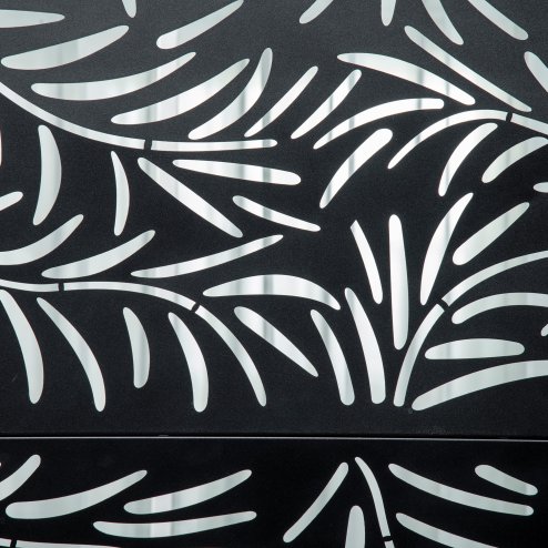 Outsunny Decorative Garden Privacy Screen with Stand, 6.5FT Freestanding Metal Outdoor Divider, Decorative Privacy Panel with Expansion Screws for Garden Pool Hot Tub, Willow Branch Style, Black