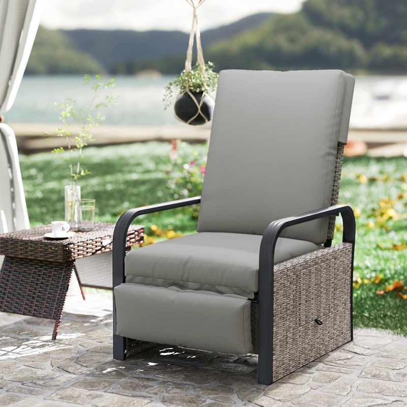Outsunny Rattan Garden Recliner Chair, Reclining Rattan Chair with Adjustable Backrest and Footrest, Outdoor Lounge Sun Lounger with Cushion, Side Tray and Aluminium Armrests, Light Grey/Dark Grey