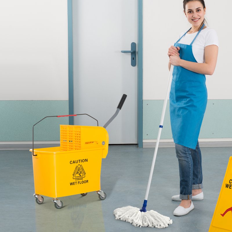 HOMCOM 20L Mop Bucket with Wringer and Handle, Mop Bucket on Wheels for Floor Cleaning, Separate Dirty and Clean Water