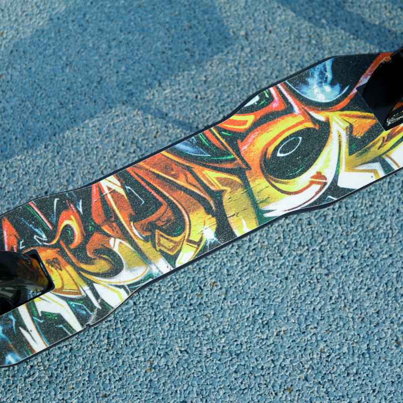 AIYAPLAY Kids Scooter, Foldable Kick Scooter with Adjustable Handlebar, 200mm Big Wheel, Rear Fender Brake, Gift for Ages 6-12 Years, Boys and Girls, Black