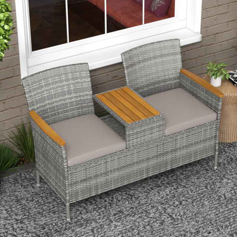 Outsunny 2 Seat Rattan Garden Bench, Patio Wicker Chair with Acacia Wood Top Middle Table, Outdoor PE Rattan Love Seat with Padded Cushions, Decorative Handrails, Grey