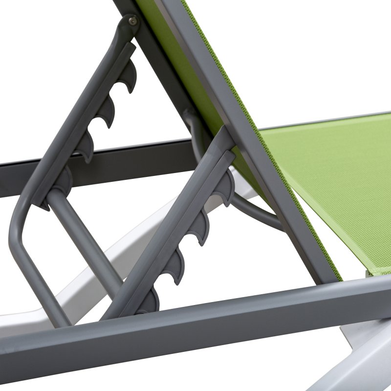 Outsunny Portable Outdoor Chaise Lounge Sun Lounger with Adjustable Back, Breathable Texteline, Green