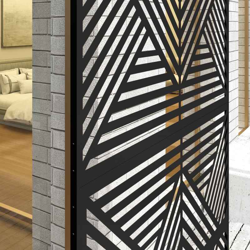 Outsunny Decorative Garden Privacy Screen with Stand, 6.5FT Freestanding Metal Outdoor Divider, Decorative Privacy Panel with Expansion Screws for Garden Pool Hot Tub, Rhombus Style, Black