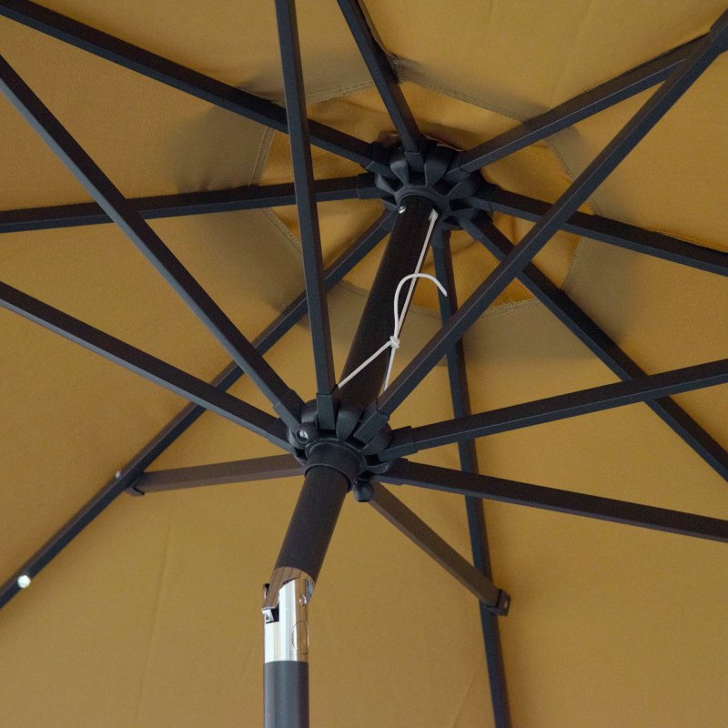 Outsunny 2.7m Patio Garden Umbrella Outdoor Parasol Outdoor Market Table Umbrella with Tilt Crank and 24 LEDs Lights (Brown)