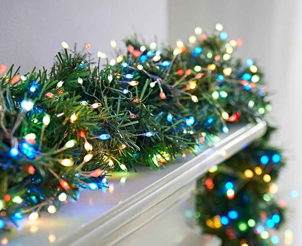 Christmas Garlands Image