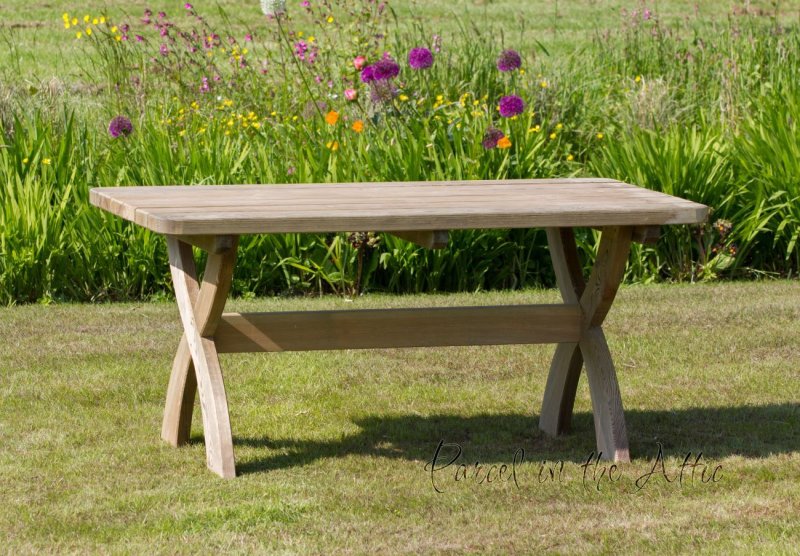 Laguna Solidwood Outdoor Table