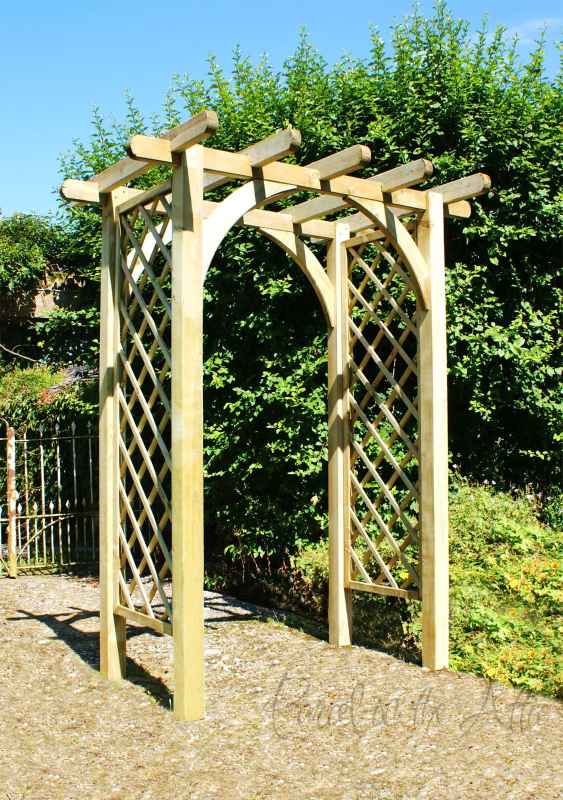 Flat Top Garden Arch with Trellis