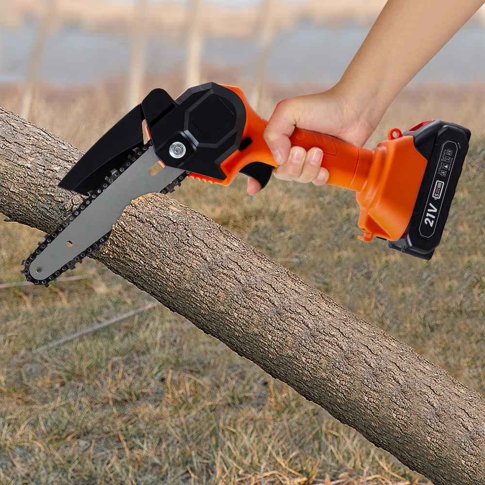 Chainsaws Image