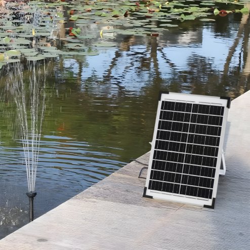 Living and Home 10W Solar Fountain Pump